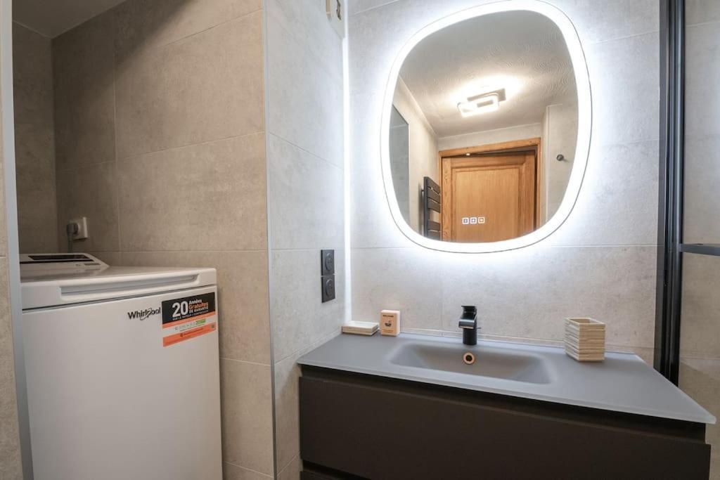 Bel Appartement Entier En Style Chalet A Chamonix Mont Blanc Exterior foto