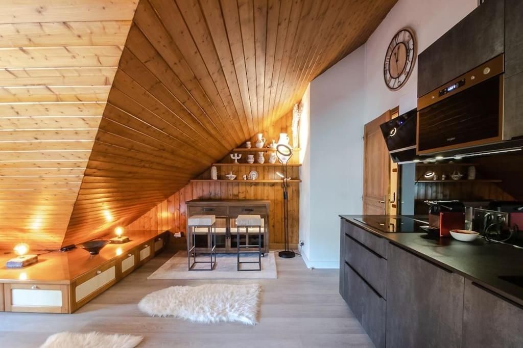 Bel Appartement Entier En Style Chalet A Chamonix Mont Blanc Exterior foto